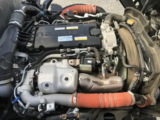 いすゞ エルフ 2RG-NMR88AN(2WD)の写真28