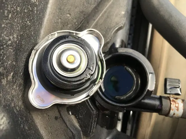 いすゞ エルフ 2RG-NMR88AN(2WD)の写真33