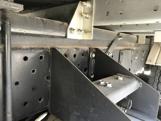 いすゞ エルフ 2RG-NMR88AN(2WD)の写真38