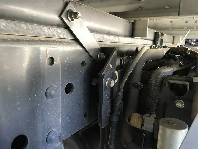 いすゞ エルフ 2RG-NMR88AN(2WD)の写真39