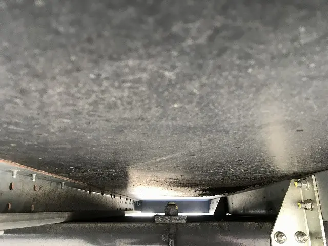 いすゞ エルフ 2RG-NMR88AN(2WD)の写真41