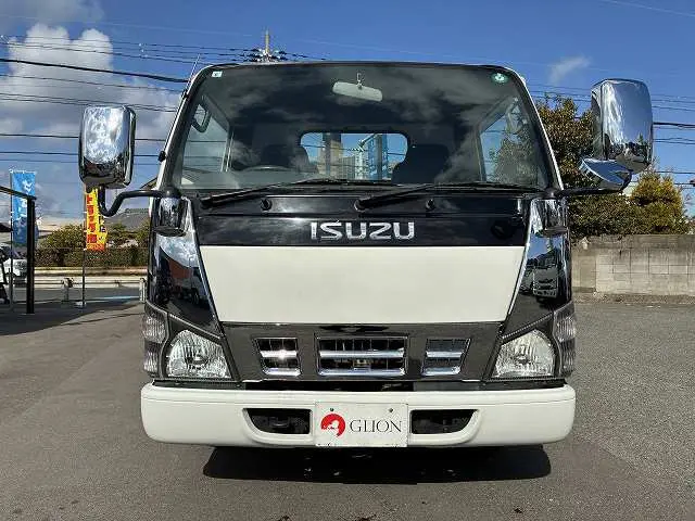 いすゞ エルフ KR-NHR69(2WD)の写真2