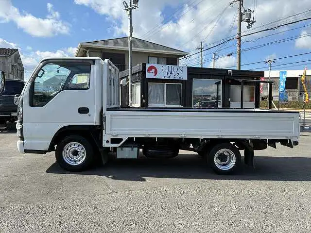 いすゞ エルフ KR-NHR69(2WD)の写真4