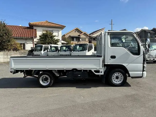 いすゞ エルフ KR-NHR69(2WD)の写真5