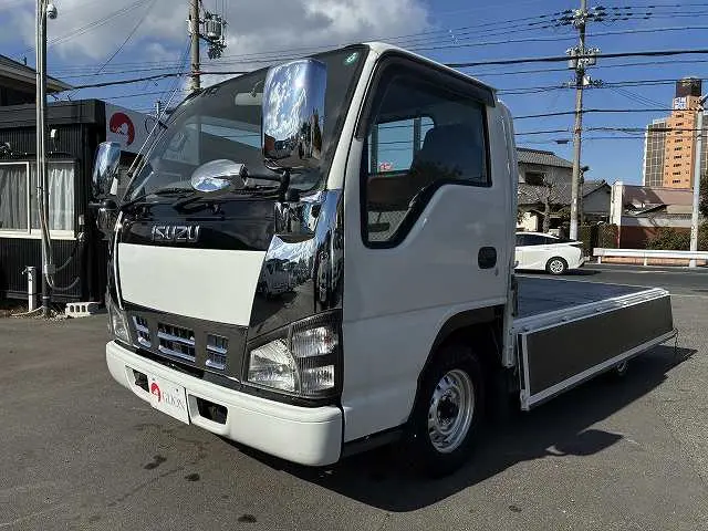 いすゞ エルフ KR-NHR69(2WD)の写真9
