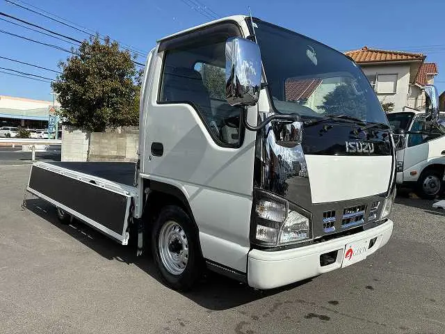 いすゞ エルフ KR-NHR69(2WD)の写真10