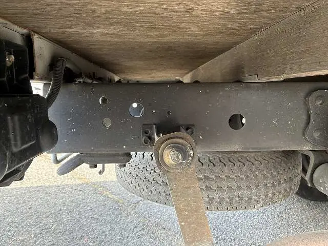 いすゞ エルフ KR-NHR69(2WD)の写真33