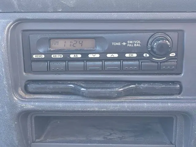 いすゞ エルフ KR-NHR69(2WD)の写真46