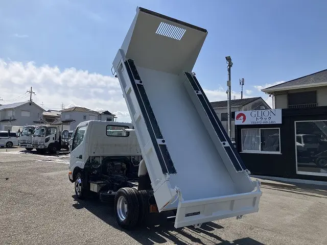 日野 デュトロ TKG-XZC610T(2WD)の写真6