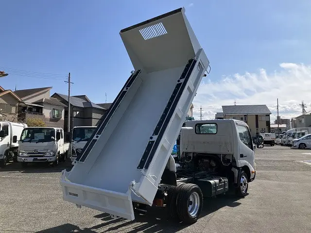 日野 デュトロ TKG-XZC610T(2WD)の写真8