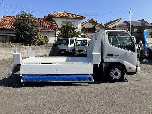 日野 デュトロ TKG-XZC610T(2WD)の写真19