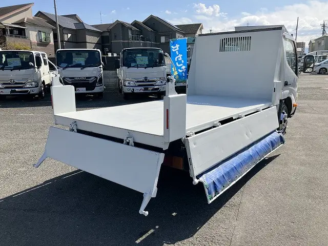 日野 デュトロ TKG-XZC610T(2WD)の写真22