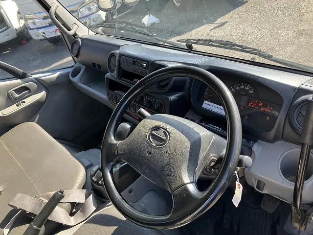 日野 デュトロ TKG-XZC610T(2WD)の写真37