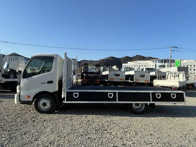 日野 デュトロ TKG-XZC710M(2WD)の写真11