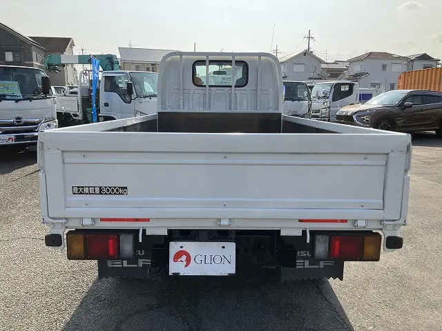 いすゞ エルフ TRG-NKR85A(2WD)の写真7