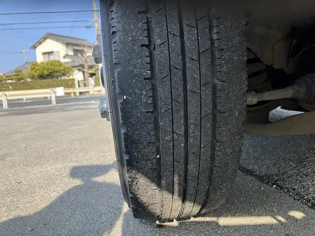 いすゞ エルフ TRG-NKR85A(2WD)の写真22