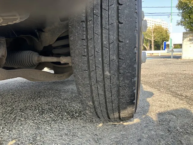 いすゞ エルフ TRG-NKR85A(2WD)の写真24