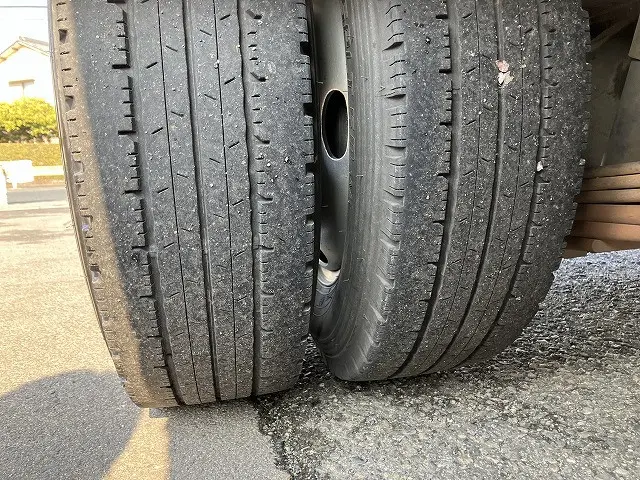 いすゞ エルフ TRG-NKR85A(2WD)の写真28