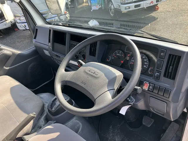 いすゞ エルフ TRG-NKR85A(2WD)の写真35