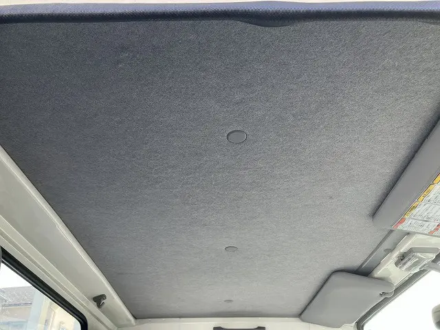 いすゞ エルフ TRG-NKR85A(2WD)の写真43