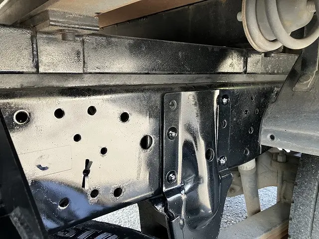 いすゞ エルフ TRG-NKR85A(2WD)の写真47