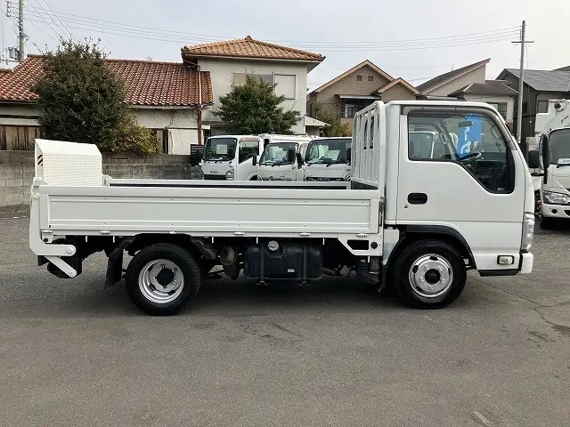 いすゞ エルフ TKG-NJR85A(2WD)の写真5