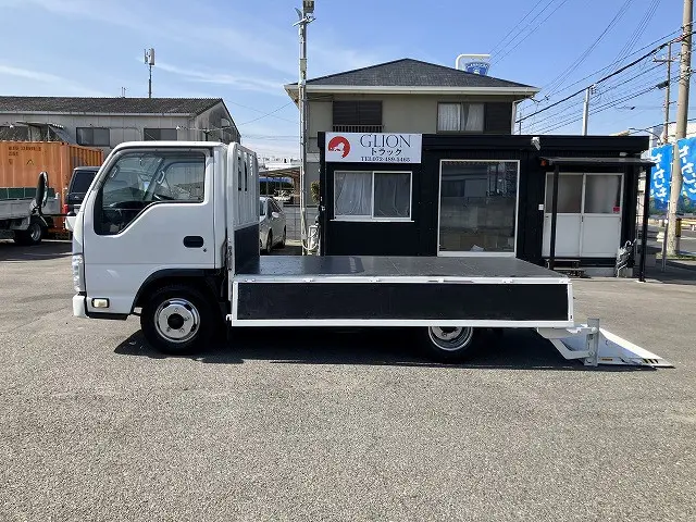 いすゞ エルフ TKG-NJR85A(2WD)の写真11