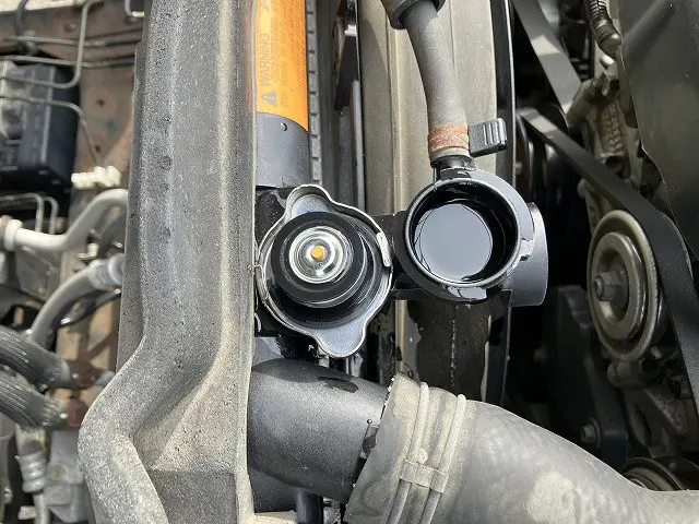 いすゞ エルフ TKG-NJR85A(2WD)の写真20