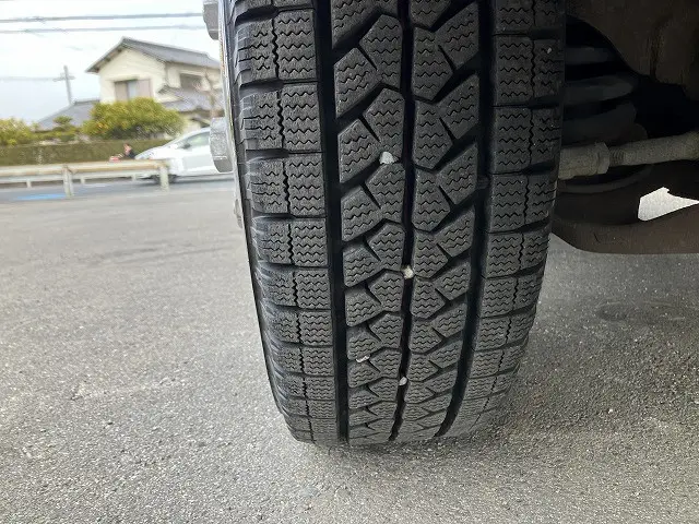 いすゞ エルフ TKG-NJR85A(2WD)の写真28