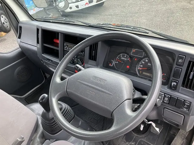 いすゞ エルフ TKG-NJR85A(2WD)の写真37