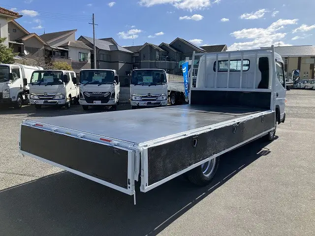 三菱 キャンター TPG-FEB50(2WD)の写真15