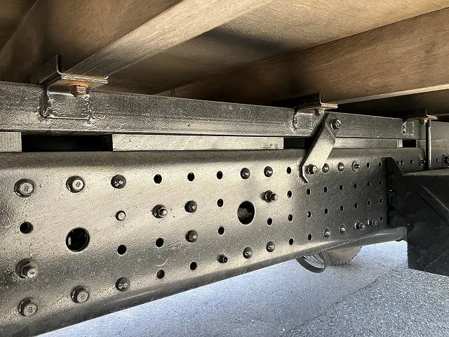 三菱 キャンター TPG-FEB50(2WD)の写真24