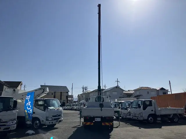 いすゞ エルフ TKG-NKR85R(2WD)の写真19