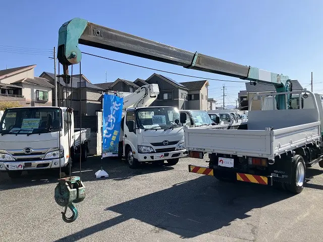 いすゞ エルフ TKG-NKR85R(2WD)の写真22