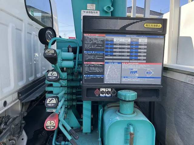 いすゞ エルフ TKG-NKR85R(2WD)の写真24