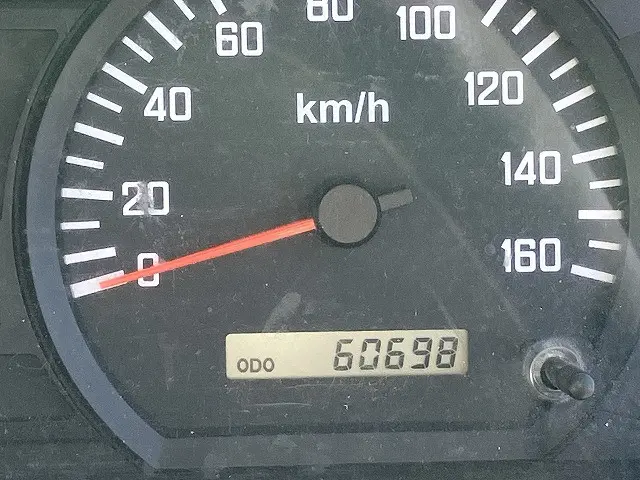 いすゞ エルフ TKG-NKR85R(2WD)の写真38