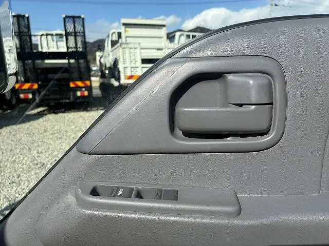 マツダ タイタン 2RG-LHR88AN(2WD)の写真44