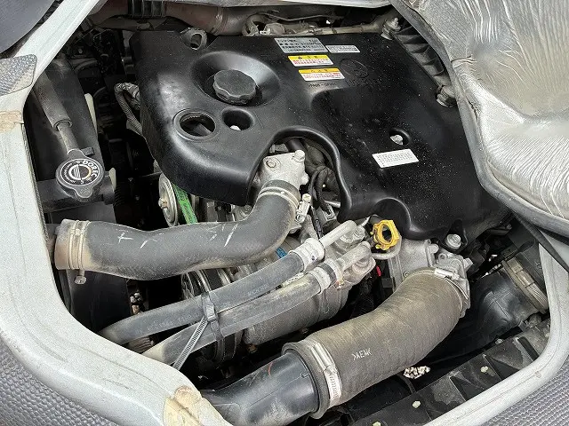 いすゞ エルフ TRG-NHR85A(2WD)の写真20
