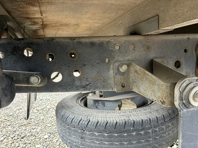 いすゞ エルフ TRG-NHR85A(2WD)の写真44