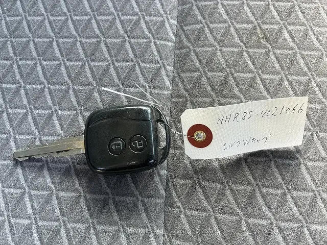 いすゞ エルフ TRG-NHR85A(2WD)の写真50