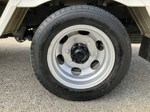 トヨタ ダイナ LDF-KDY231(2WD)の写真27