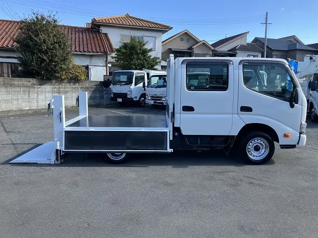 トヨタ ダイナ ABF-TRY230(2WD)の写真12