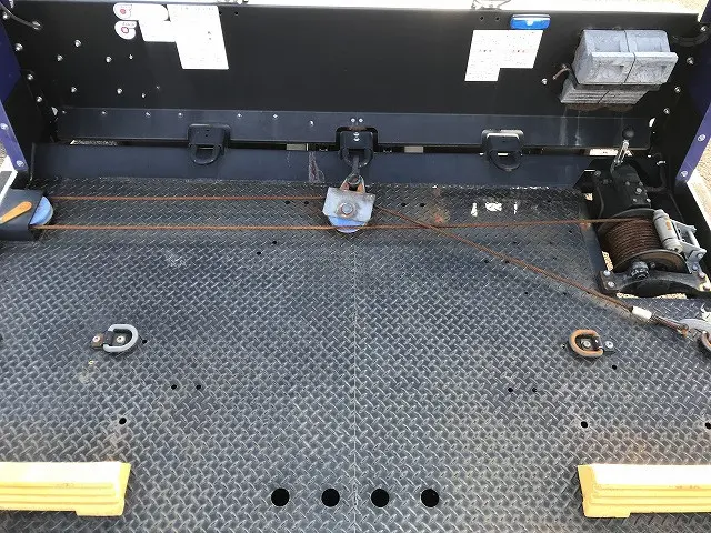 いすゞ エルフ TRG-NPR85AN(2WD)の写真18