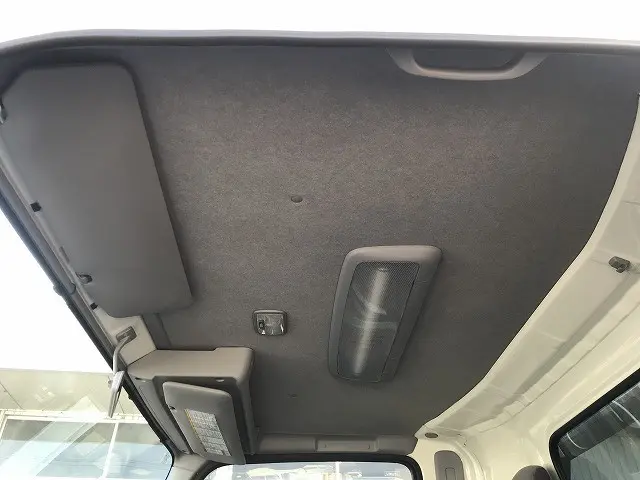 いすゞ エルフ TRG-NPR85AN(2WD)の写真31