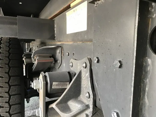 いすゞ エルフ TRG-NPR85AN(2WD)の写真35