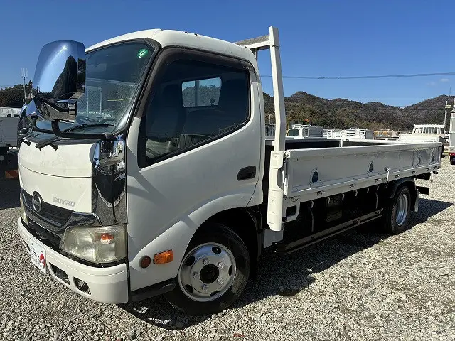 日野 デュトロ TKG-XZU655M(2WD)の写真1