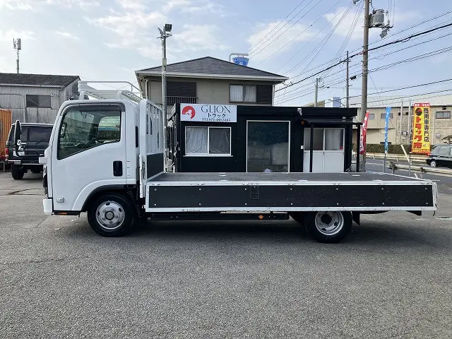 いすゞ エルフ 2RG-NLR88AC(2WD)の写真11