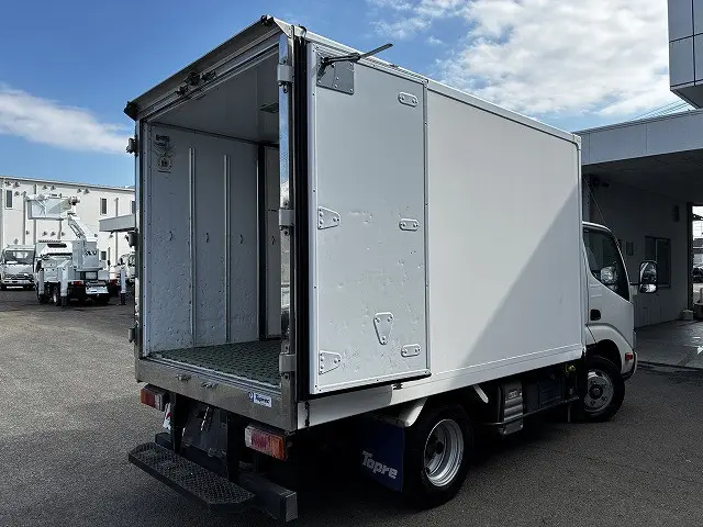 日野 デュトロ 2RG-XZC605M(2WD)の写真14