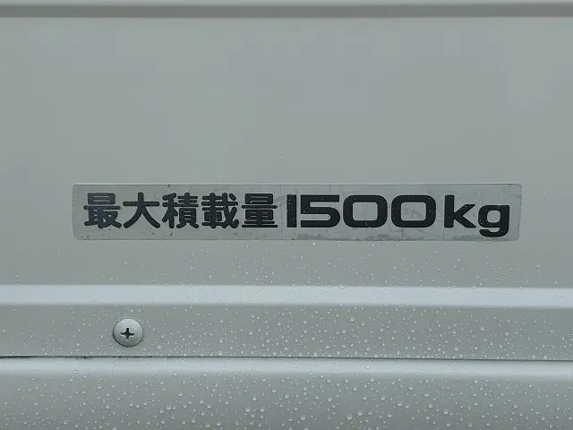 いすゞ エルフ TRG-NHR85A(2WD)の写真16