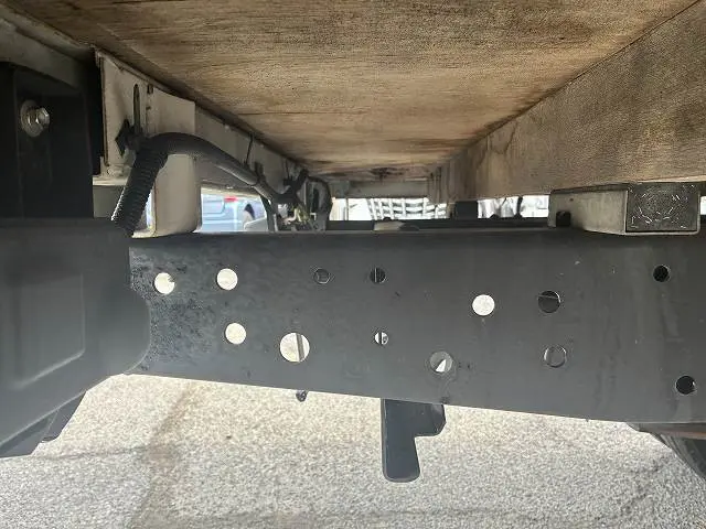 いすゞ エルフ TRG-NHR85A(2WD)の写真34